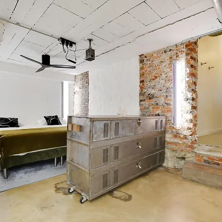 Apartment Duplex Loft Montmartre -18th Paris
